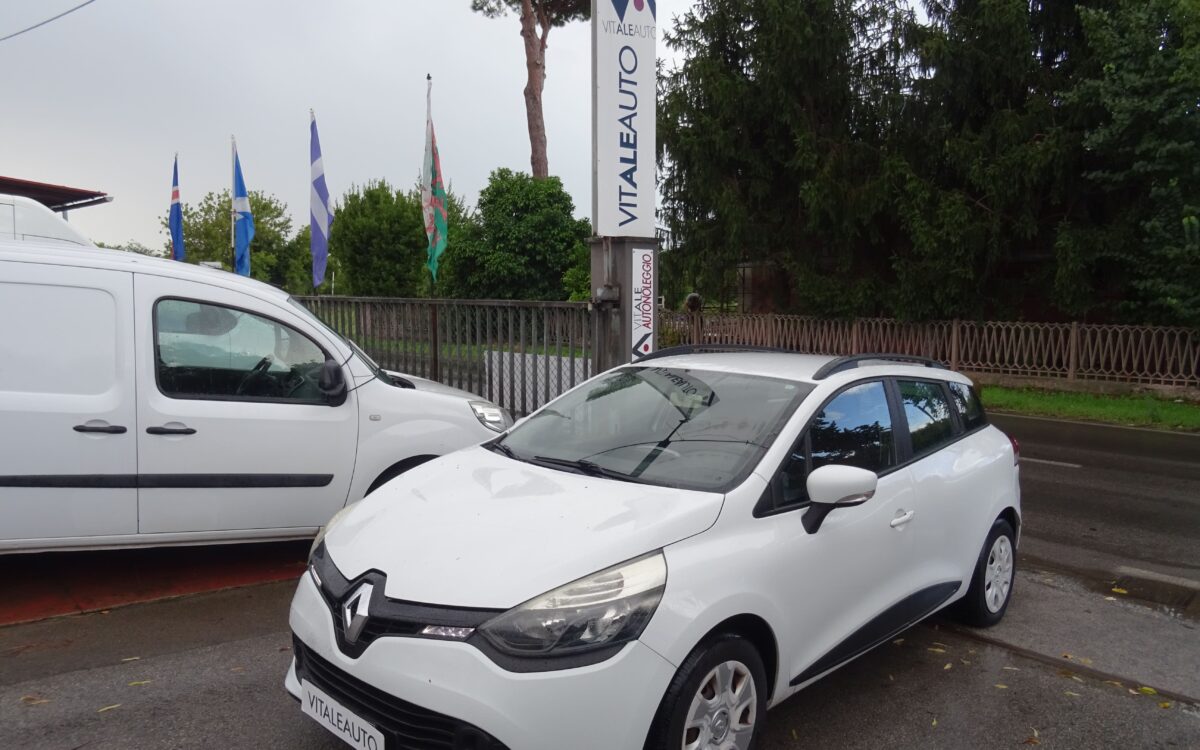 Renault Clio SW Sporter 1.2 Wave 75cv