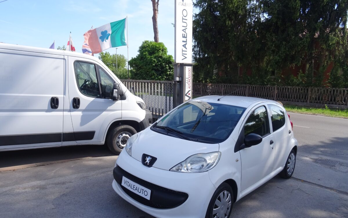 Peugeot 107 1.0 68CV 5p. Plaisir